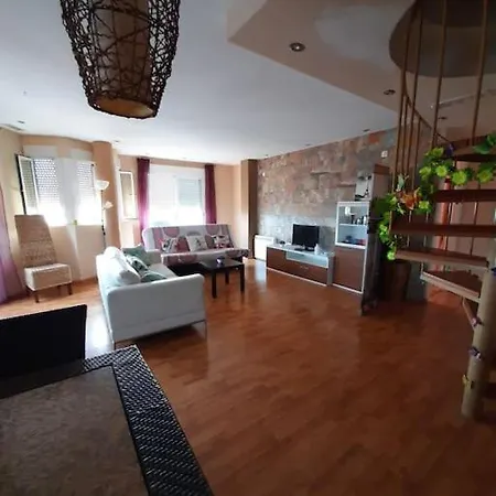 Atico Duplex 아파트 *